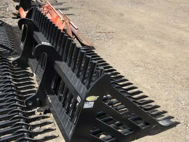 HLA Attachments 94" 310SK Godet (bucket) — photo 2