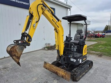 New Holland E17C Excavatrice — photo 2