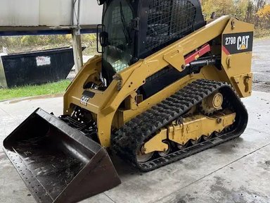 2017 AgraCat 279D chargeuse à direction à glissement — photo 2
