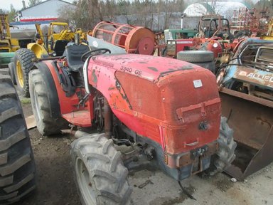 Massey Ferguson 3340 GE Tracteur — photo 2