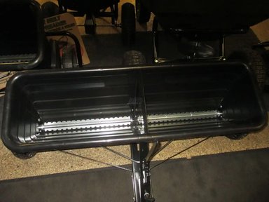 Agri-Fab 175 Lbs épandeur à engrais — photo 2