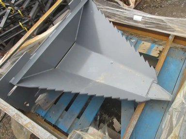 AgriEase Stump Godet (bucket) — photo 2