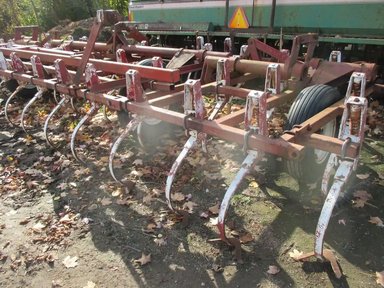 Wil-Rich 23' Cultivateur — photo 2