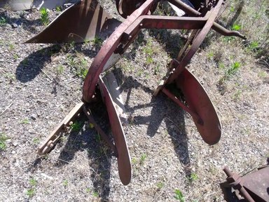 Ford 2 furrow Charrue — photo 2