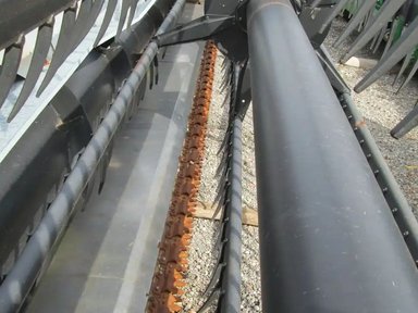 Gleaner R320 Header - Flex — photo 2
