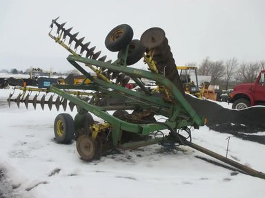 John Deere 220 Disque — photo 2
