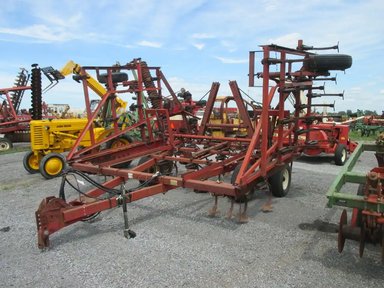 International Harvester 45 Cultivateur — photo 2