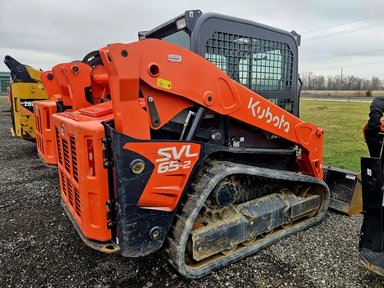 2022 Kubota SVL65-2 Chargeur sur chenilles — photo 2