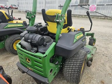 2016 John Deere Z930R Tondeuse à rayon de braquage zéro — photo 2
