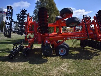 Kuhn EXCELERATOR XT 8010 Labour vertical — photo 2