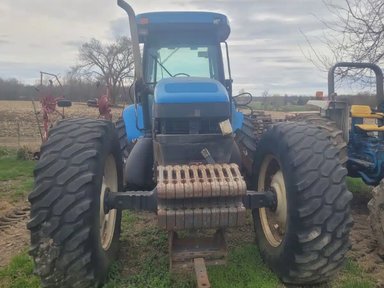 1999 New Holland TV140 Tracteur — photo 2