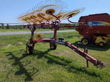 2014 New Holland PROCART 1022 râteau — photo 2