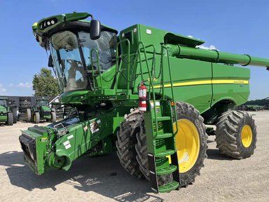 2021 John Deere S770 Batteuse — photo 2