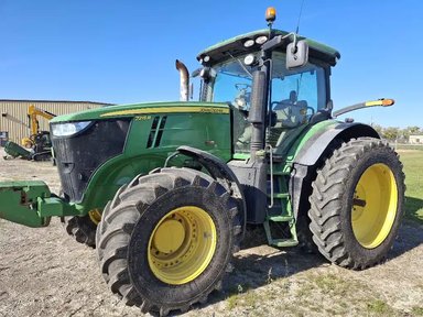 2011 John Deere 7215R Tracteur — photo 2
