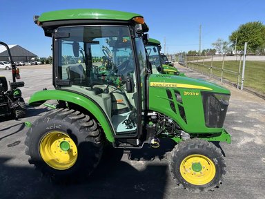 2026 John Deere 3033R Tracteur — photo 2