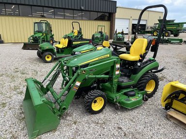 2015 John Deere 1025R Tracteur — photo 2