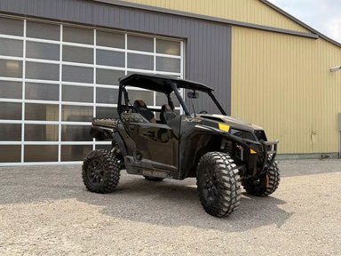 2022 Polaris GENERAL XP 1000 DELUXE VTT — photo 2