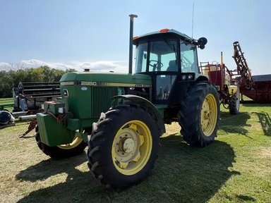 1986 John Deere 2950 Tracteur — photo 2