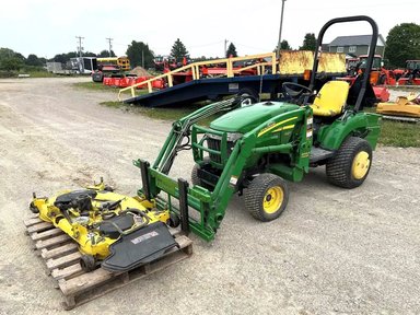 2009 John Deere 2305 Tracteur — photo 2