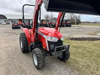 2026 Massey Ferguson 1E.35 Tracteur — photo 2
