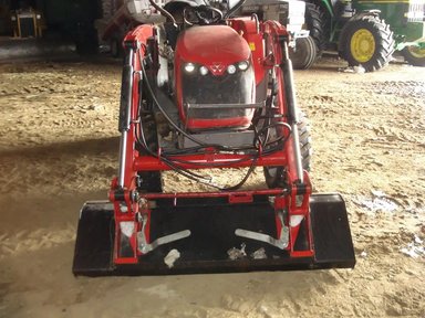 Massey Ferguson 1736 Tracteur — photo 2
