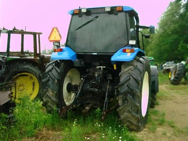 New Holland TS100 Tracteur — photo 2