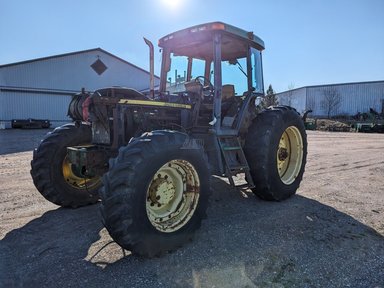 John Deere 7410 Tracteur — photo 2