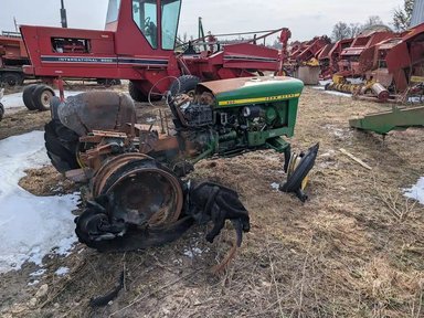John Deere 920 Tracteur — photo 2