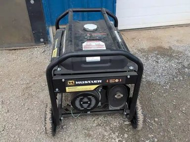 2022 Hustler Turf Generator — photo 2