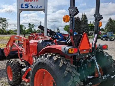 2025 Kioti DK4220 Tracteur — photo 2