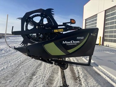 2020 MacDon FD140 — photo 2