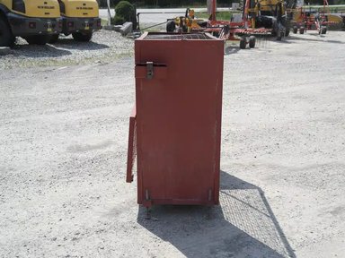 North American Lockable Steel Crate Outils — photo 2