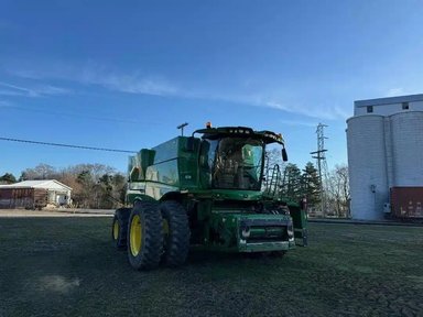 2014 John Deere S660 Batteuse — photo 2