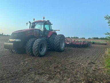 2011 Case IH MAGNUM 290 Tracteur — photo 2