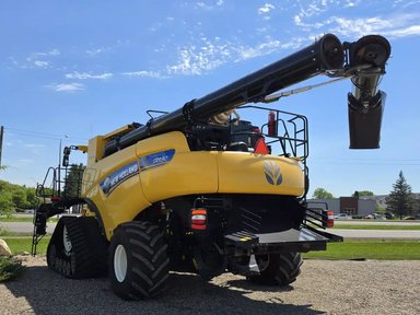 2023 New Holland CR9.90Z Batteuse — photo 2