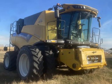 2022 New Holland CR9.90Z Batteuse — photo 2