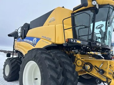 2021 New Holland CR9.90Z Batteuse — photo 2