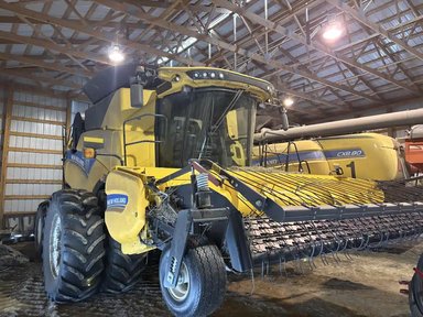 2020 New Holland CX8.80 Batteuse — photo 2