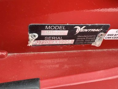 2023 Ventrac MU720 Tondeuse de finition — photo 2