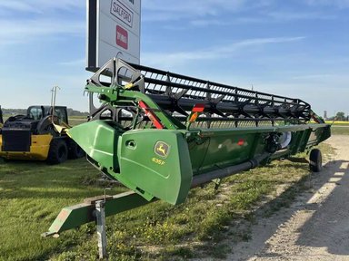 2024 John Deere 635 Header - Flex — photo 2
