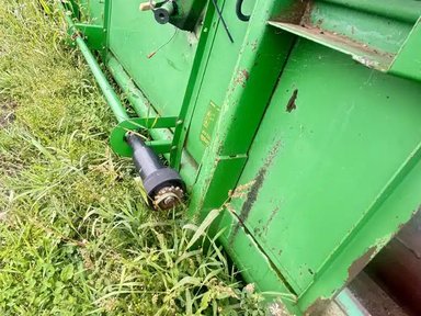 1997 John Deere 925F Header - Flex — photo 2