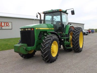 1997 John Deere 8400 Tracteur — photo 2