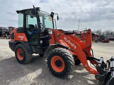 2023 Kubota R540 Chargeur sur roues — photo 2