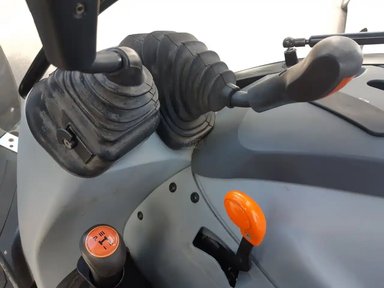 2014 New Holland T4.85 Tracteur — photo 2
