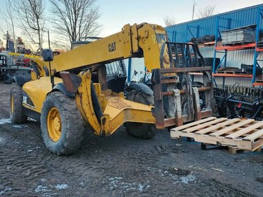 2004 Caterpillar TH460R Chargeur télescopique — photo 2