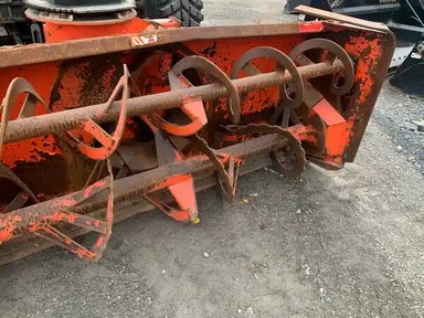 2017 Kubota M5351S Souffleur à neige — photo 2