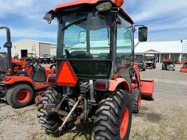 2017 Kubota B2650HSDC Tracteur — photo 2