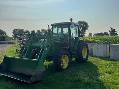 1993 John Deere 6300 Tracteur — photo 2
