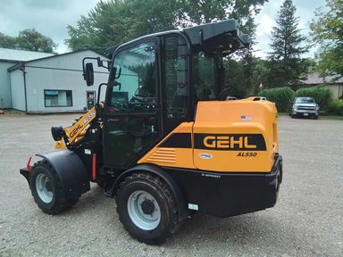 Gehl AL550 Chargeur sur roues — photo 2