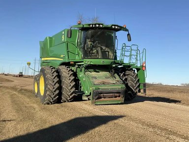 2015 John Deere S690 Batteuse — photo 2